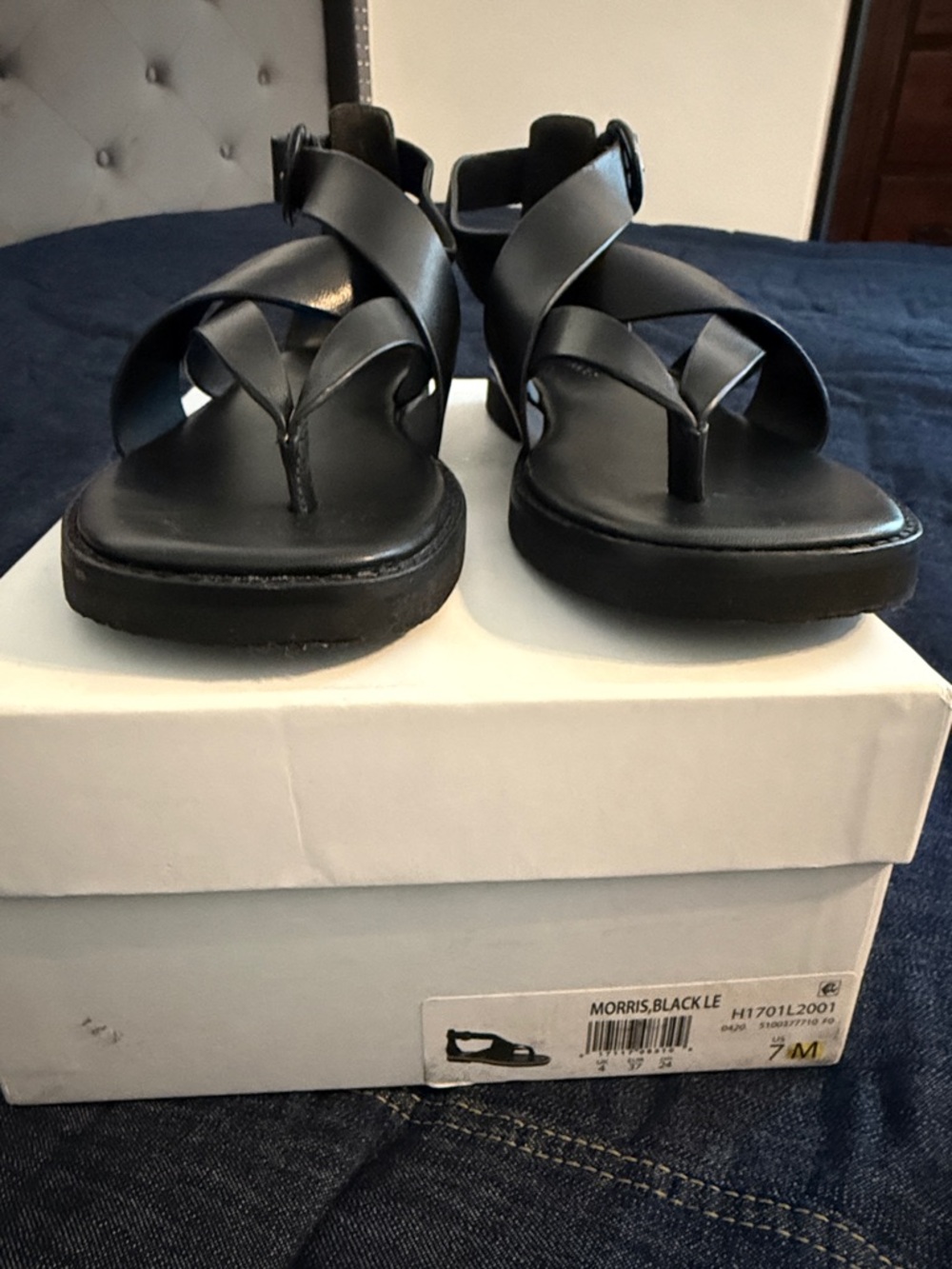Vince Black Leather Crisscross Toe Loop Sandals with Ankle Strap